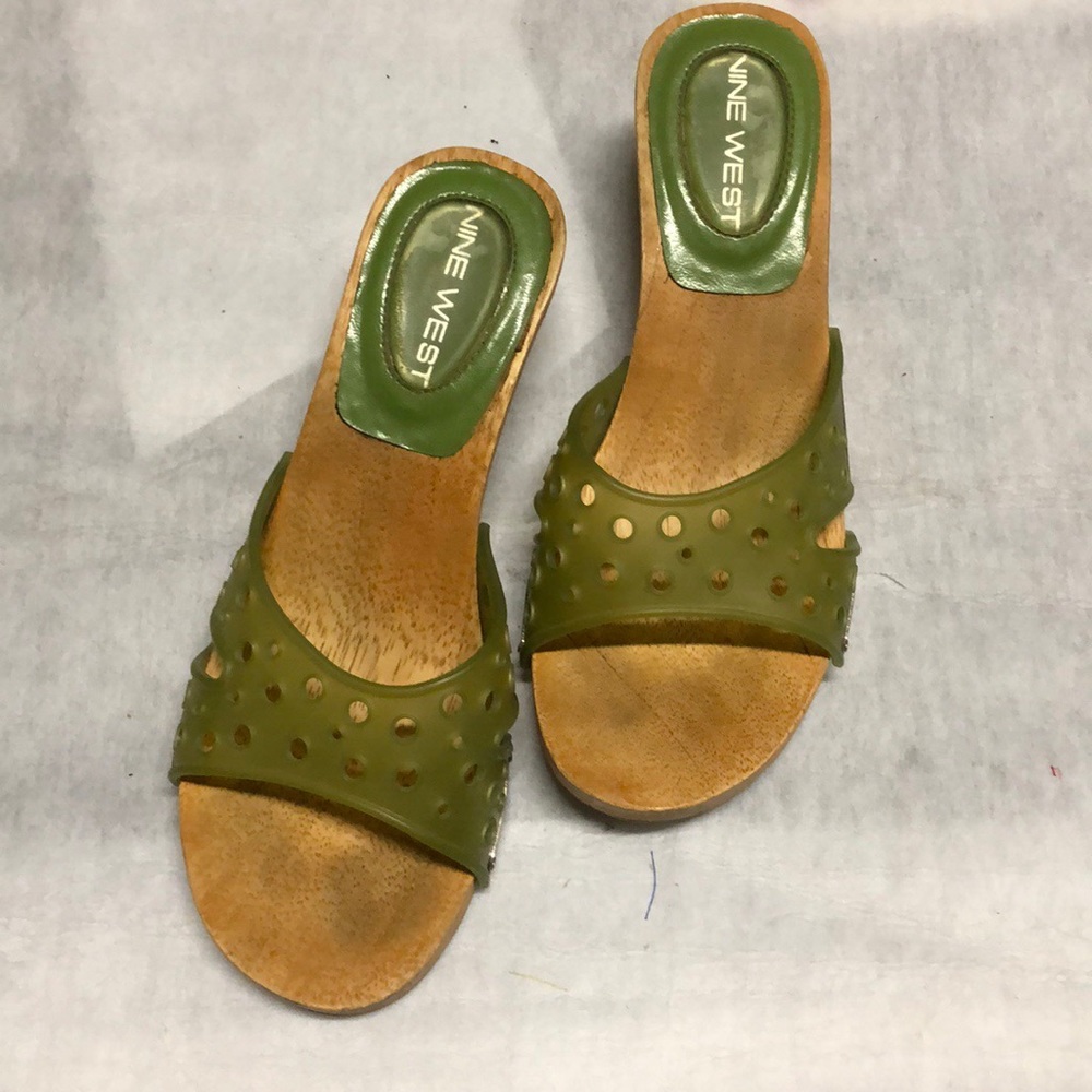 Shoes - Picture 2 of 2